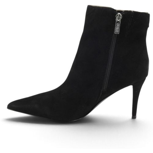 Bottines FLFCLZSUE10-AI27-BLACK - Guess - Modalova