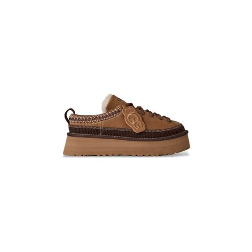 Slip ons MOCASSINS Heritage Lace-Up - UGG - Modalova