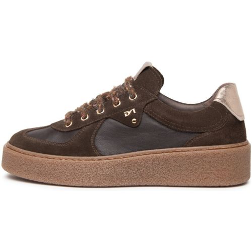Baskets Arold Colo Savana Brown Etoile Leo Tr Manduria Lui - NeroGiardini - Modalova