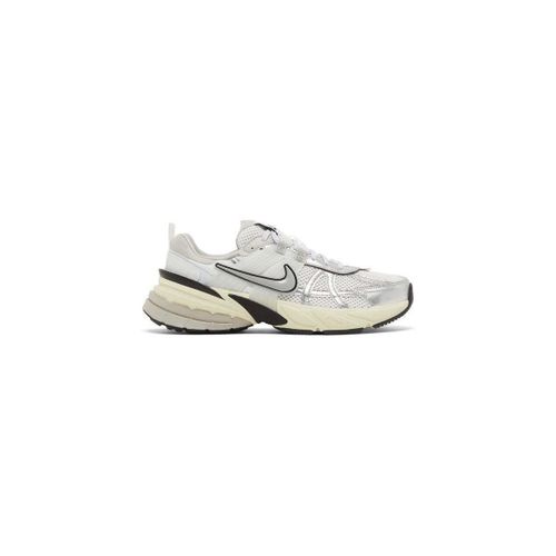 Baskets V2K Run Wmns "Metallic Silver" - Nike - Modalova