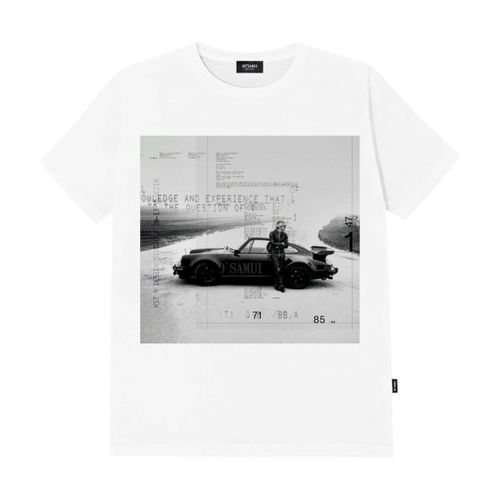 T-shirt Nowhere Graphic T-Shirt - Ko Samui Tailors - Modalova
