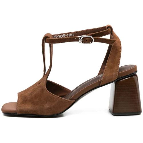 Sandales à talon Women's Beige Open-Toe Pumps - Sergio Moretti - Modalova