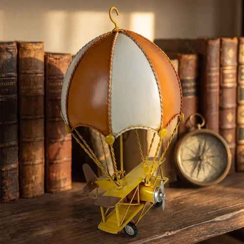 Statuettes et figurines Montgolfière Avec Avion Orange - Signes Grimalt - Modalova