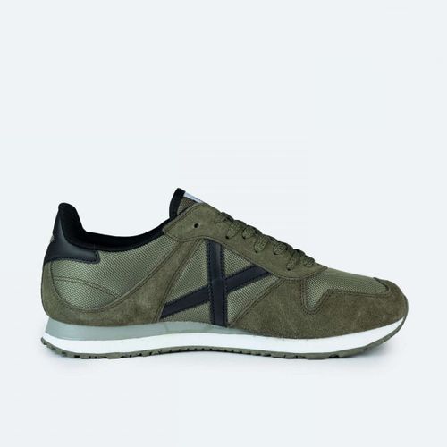 Baskets 8620433 MASSANA 433-VERDE MILITARE - Munich - Modalova