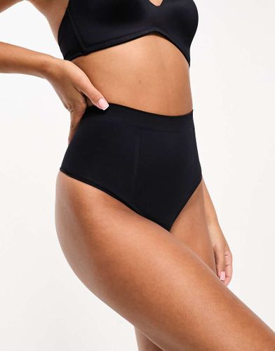 Absolute Sculpt - String ultra gainant taille haute sans couture - Noir Noir 38 female - Dorina - Modalova