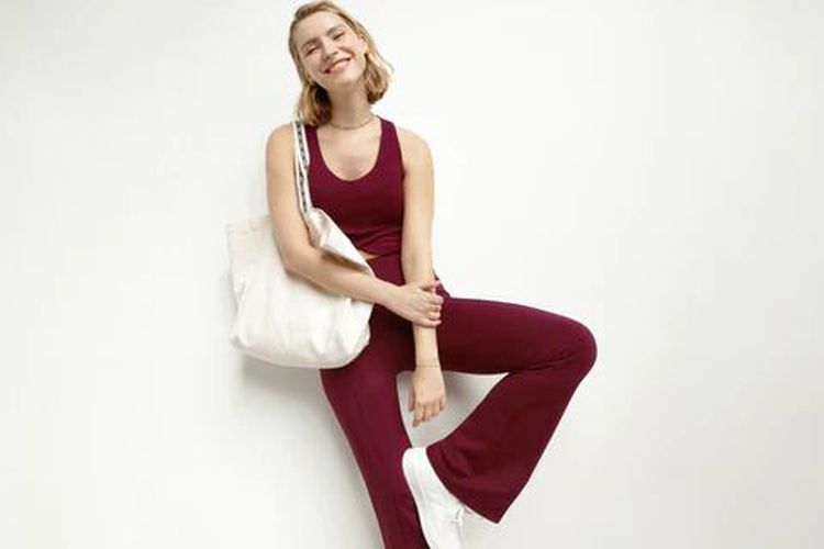 Pantalon de sport évasé en jersey souple Bordeaux Move XS - Dim - Modalova