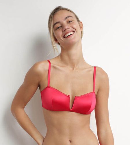 Soutien-gorge bandeau à armatures microfibre satinée Rouge Chéri Rouge M - Dim - Modalova