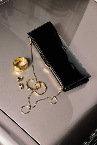 Pochette Leonie En Cuir Véritable - Guess - Modalova