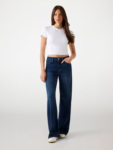 T-Shirt Logo Boxy - Guess - Modalova