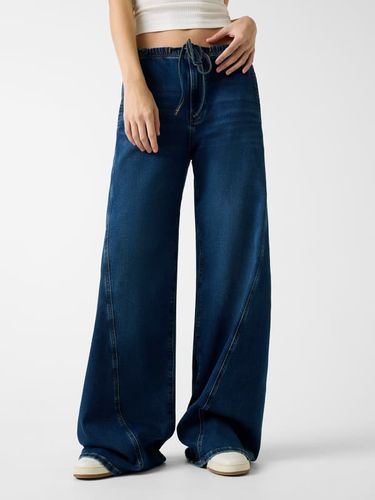 Jean Torsadé Jambe Extra Large - Guess - Modalova