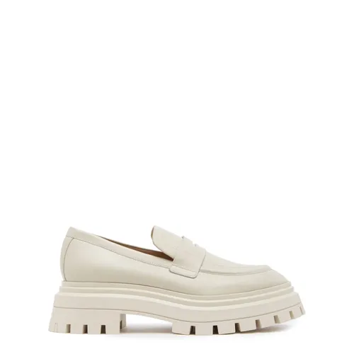 Shoes > Flats > Loafers - - Stuart Weitzman - Modalova