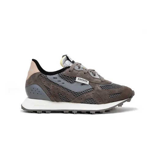 Shoes > Sneakers - - RUN OF - Modalova