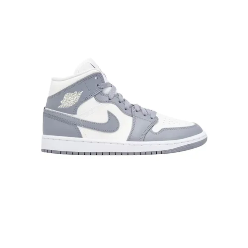 Jordan - Shoes > Sneakers - Gray - Jordan - Modalova