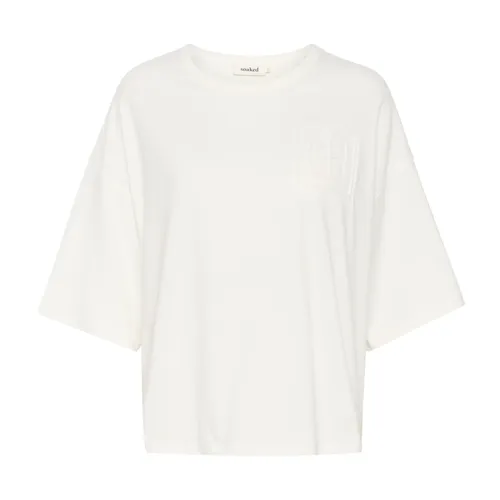 Tops > T-Shirts - - Soaked in Luxury - Modalova