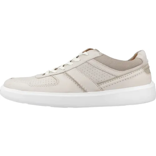 Clarks - Shoes > Sneakers - Beige - Clarks - Modalova