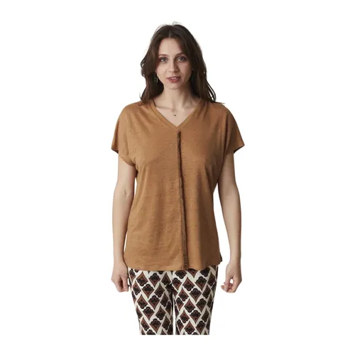 Tops > T-Shirts - - Alpha Studio - Modalova