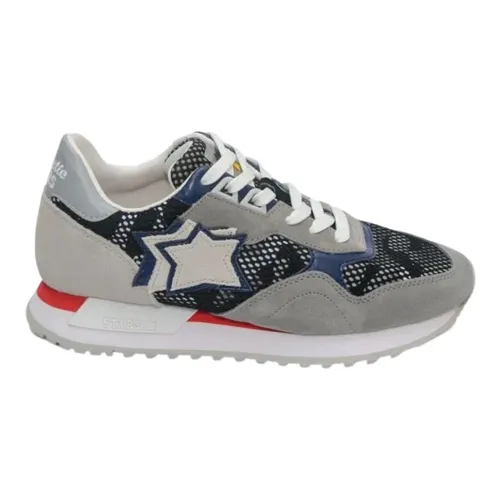 Shoes > Sneakers - - Atlantic Stars - Modalova