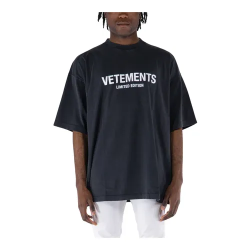 Tops > T-Shirts - - Vetements - Modalova