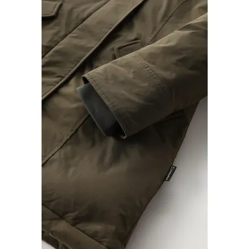 Jackets > Down Jackets - - Woolrich - Modalova