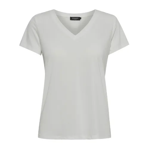 Tops > T-Shirts - - Soaked in Luxury - Modalova