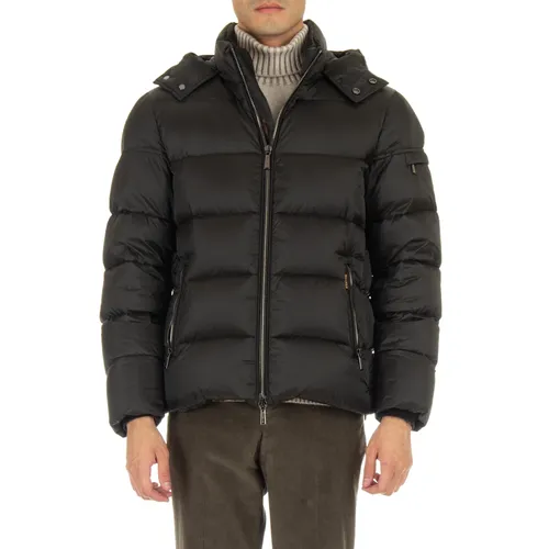 Jackets > Down Jackets - - Moorer - Modalova