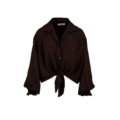 Blouses & Shirts > Shirts - - Solotre - Modalova