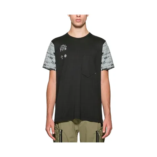 Tops > T-Shirts - - Stone Island - Modalova