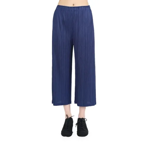 Trousers > Cropped Trousers - - Issey Miyake - Modalova