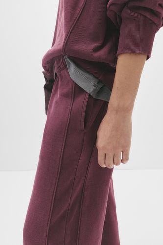 Net/assets/public/c4a8/332e/acbb40639ba9/5353c742be42/07675420610-A2M/07675420610-A2M.jpg?ts=1756811392176" - Apparel & Accessories > Clothing > Activewear - Modalova