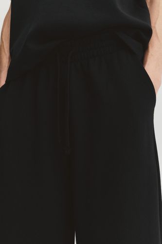 B/03671501800-A2M/03671501800-A2M.jpg?ts=1764756045718" - Apparel & Accessories > Clothing > Pants - Modalova