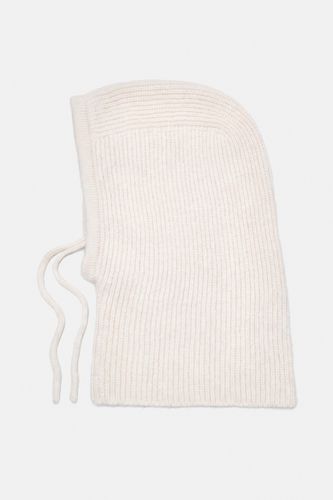 Cagoule En Maille Côtelée - Pull&Bear - Modalova