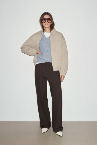 Pantalon Habillé À Pinces - Pull&Bear - Modalova