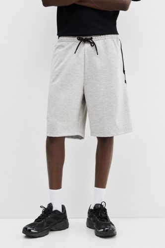 A3M.jpg?ts=1747386895530" - Apparel & Accessories > Clothing > Activewear - Modalova