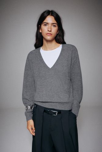 Pull Basique Col En V - Pull&Bear - Modalova