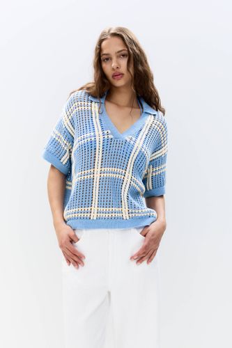 Polo En Crochet À Carreaux - Pull&Bear - Modalova