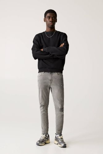 Jean Carrot Fit Déchiré - Pull&Bear - Modalova