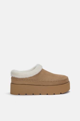 Sabots Plateforme Doublés - Pull&Bear - Modalova
