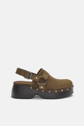 Sabots Avec Boucle En Cuir - Pull&Bear - Modalova