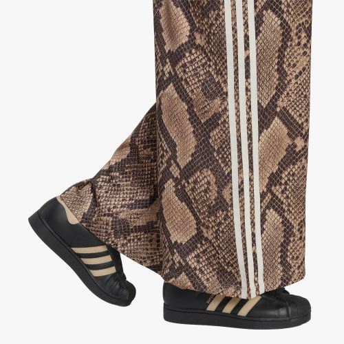 Pantalons adidas Satin Snake Print Wide Leg Track JOGgers / S - adidas Originals - Modalova