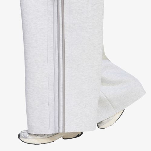 Pantalons adidas SST 2.0 Long Trackpant / L - adidas Originals - Modalova