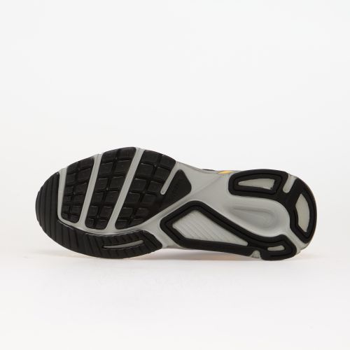 Baskets Structure Plus SP / - EUR 42.5 - Nike - Modalova