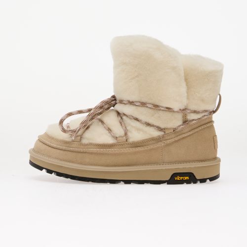 Baskets W Classic Tread Fluffed Boot EUR 40 - UGG - Modalova
