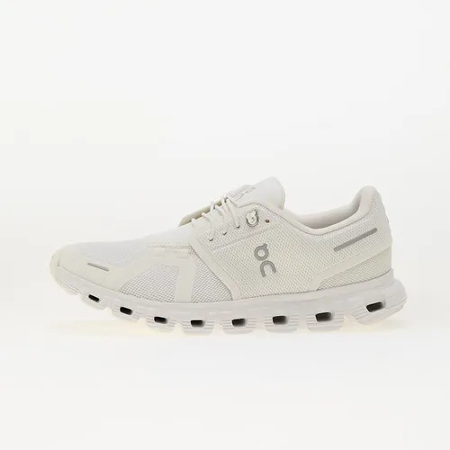 On W Cloud 6 White/ White 10 - On - Modalova