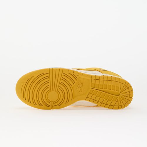 Baskets Wmns Dunk Low / -- EUR 38.5 - Nike - Modalova
