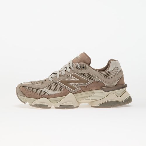 Baskets 9060 / EUR 43 - New Balance - Modalova