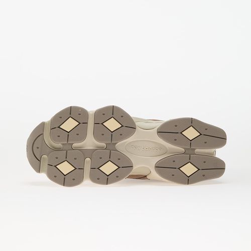 Baskets 9060 / EUR 43 - New Balance - Modalova