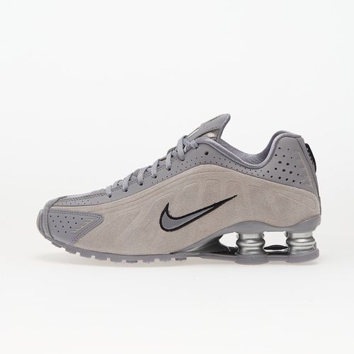 Baskets W Shox R4 / -- EUR 40.5 - Nike - Modalova