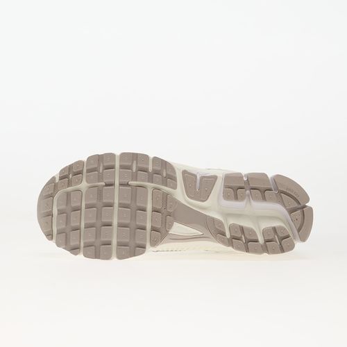 Baskets Zoom Vomero 5 / - EUR 35.5 - Nike - Modalova