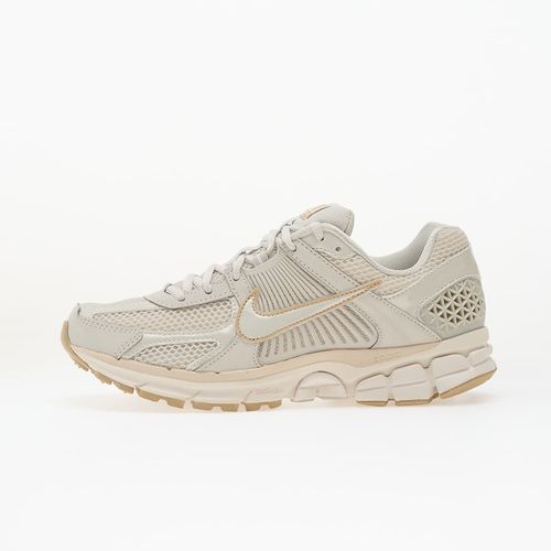 Baskets W Zoom Vomero 5 / - EUR 40.5 - Nike - Modalova