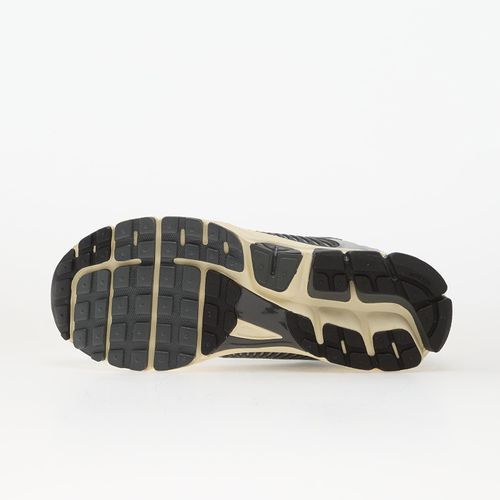 Baskets Zoom Vomero 5 / - EUR 44.5 - Nike - Modalova